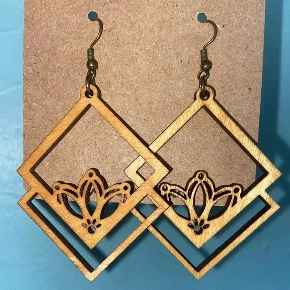 Handcrafted Geometric Wooden Earrings - Picture 4 of 4